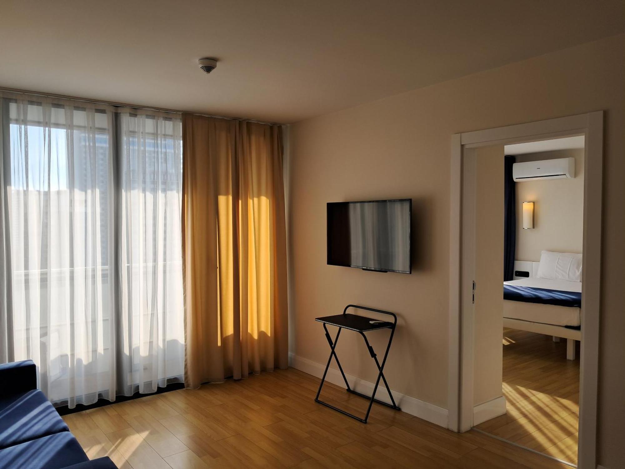 Best House Orbi City Aparthotel Batumi Luaran gambar