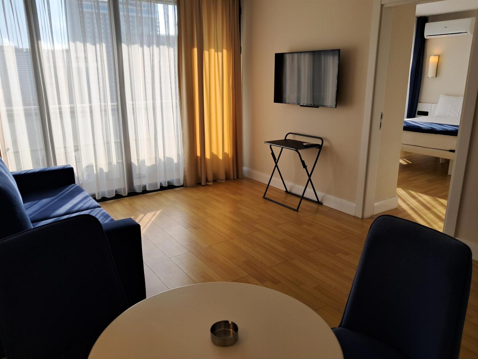 Best House Orbi City Aparthotel Batumi Luaran gambar